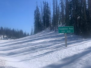 Sign on top of Togwotee Pass