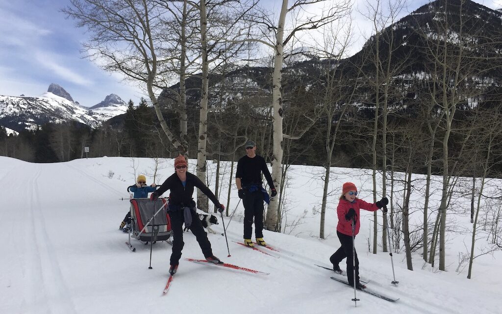 Best Nordic Trails for Parents with Kids in Tow