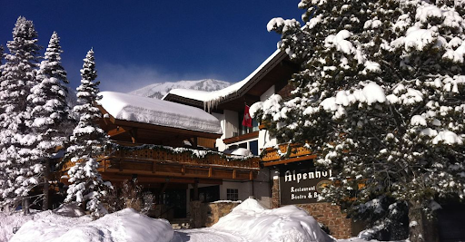 Best Apres Ski Spots on the Westbank - The Bistro at the Alpenhof