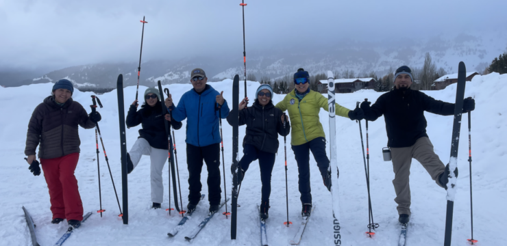 Cross country skiing with friends